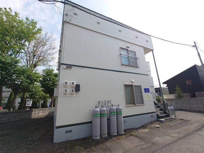 物件外観写真2　(外観写真)