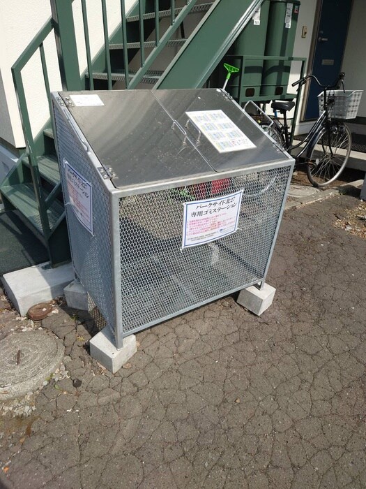 物件外観写真6　(建物設備)