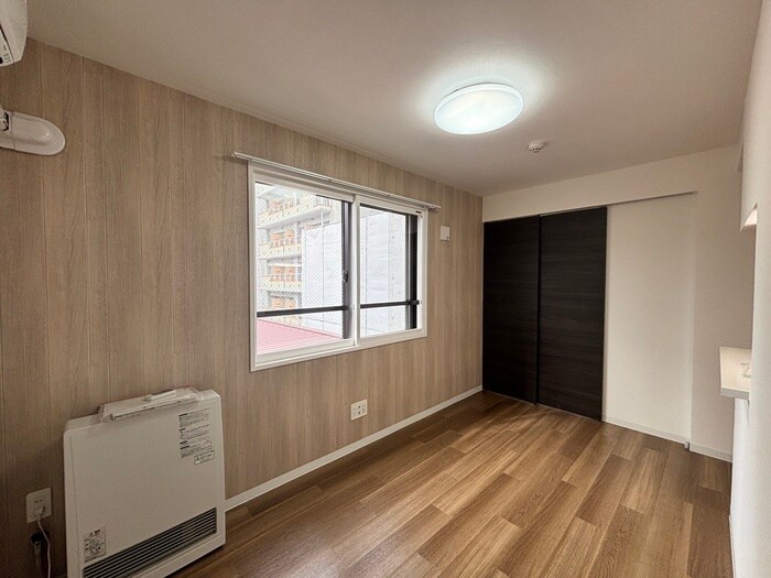 物件内観写真12　(居室)