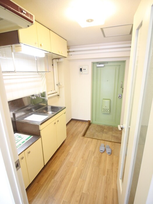 物件内観写真18　(廊下)