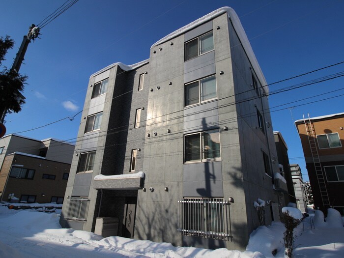 物件外観写真1　(外観写真)