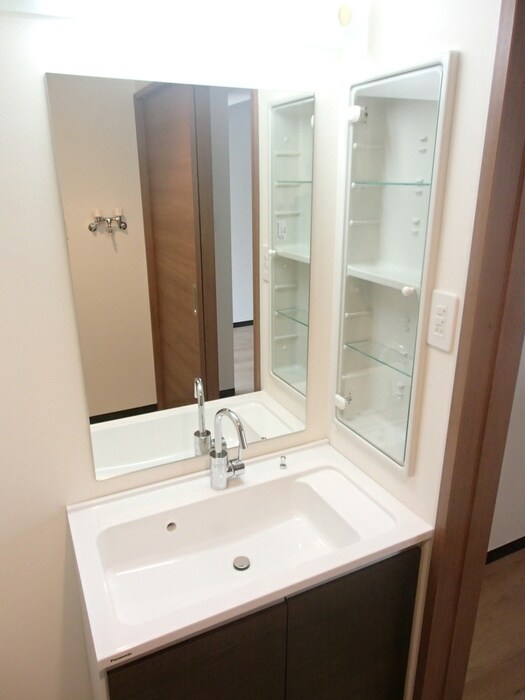 物件内観写真14　(洗面)