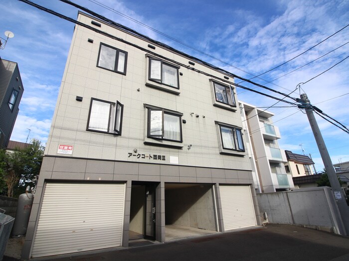 物件外観写真1　(外観写真)