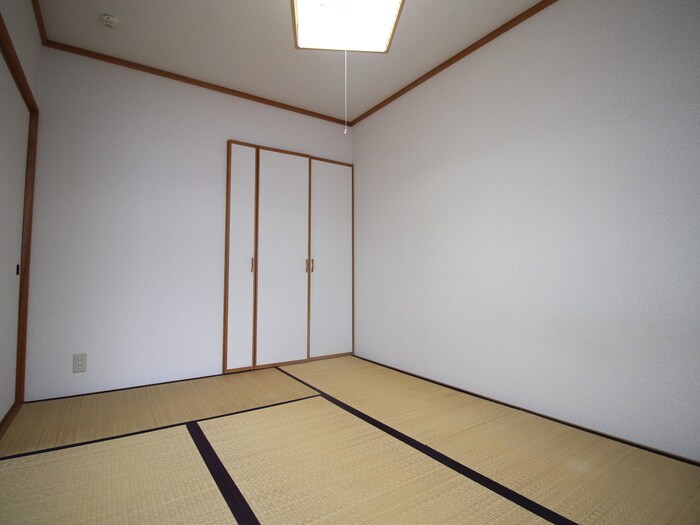 物件内観写真6　(居室)