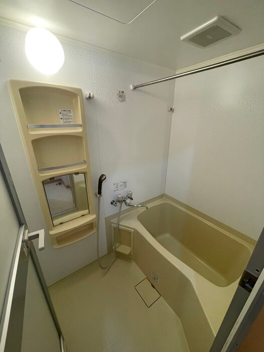 物件内観写真12　(バス／シャワールーム等)