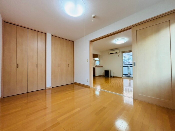 物件内観写真13　(居室)