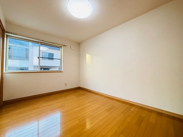 物件内観写真14　(居室)