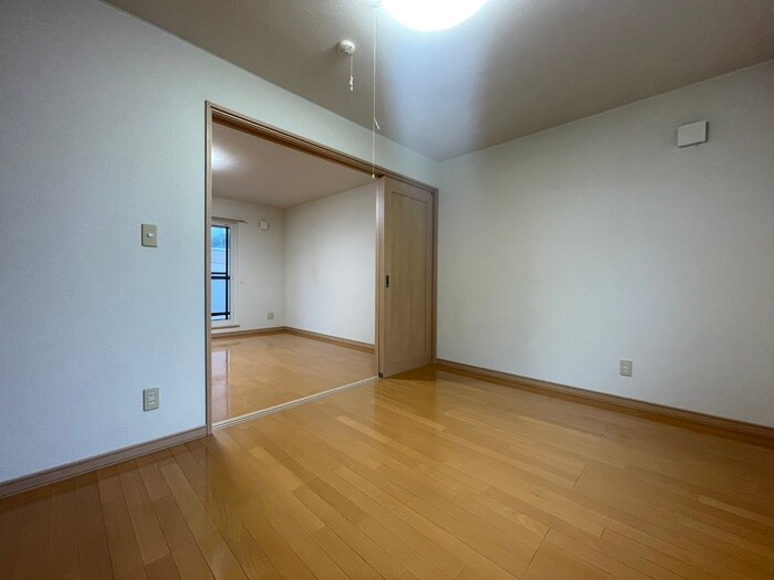 物件内観写真21　(居室)