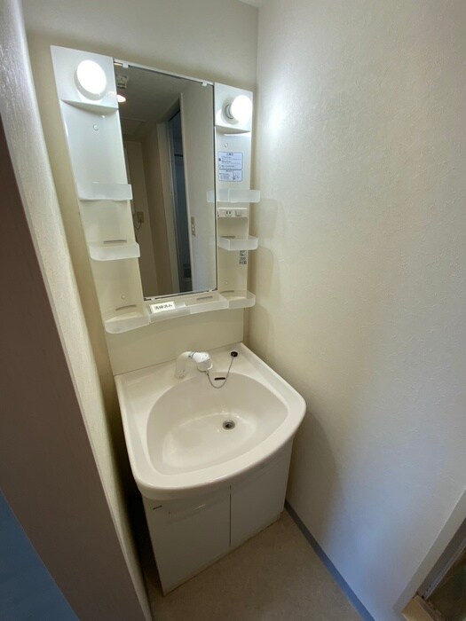 物件内観写真16　(洗面)