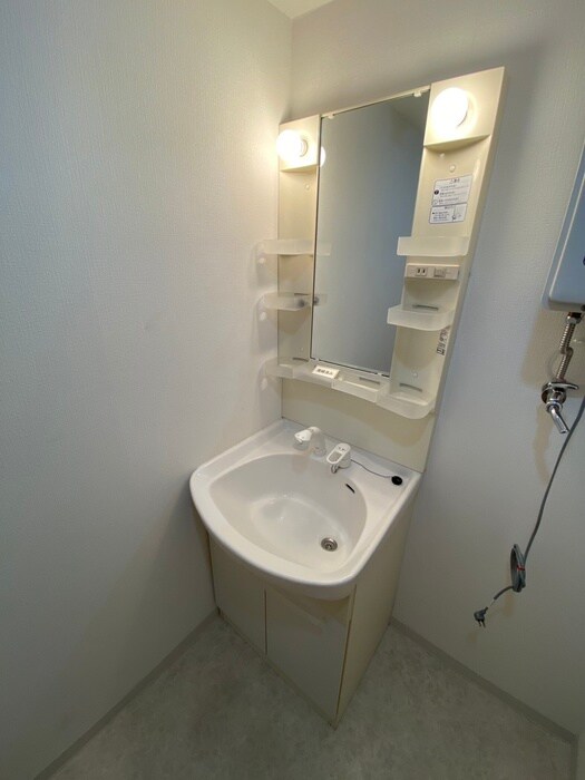 物件内観写真16　(洗面)