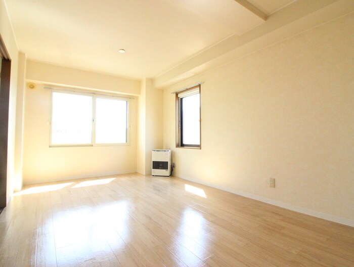 物件内観写真6　(居室)