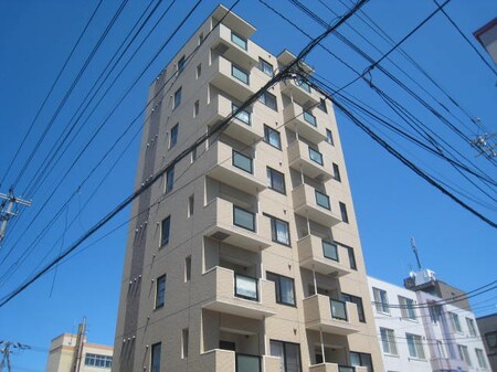 ＫａｈａｌａＣｏｕｒｔ　２ｎｄ外観写真