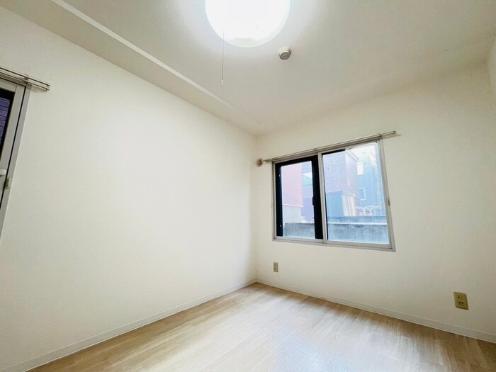 物件内観写真22　(居室)