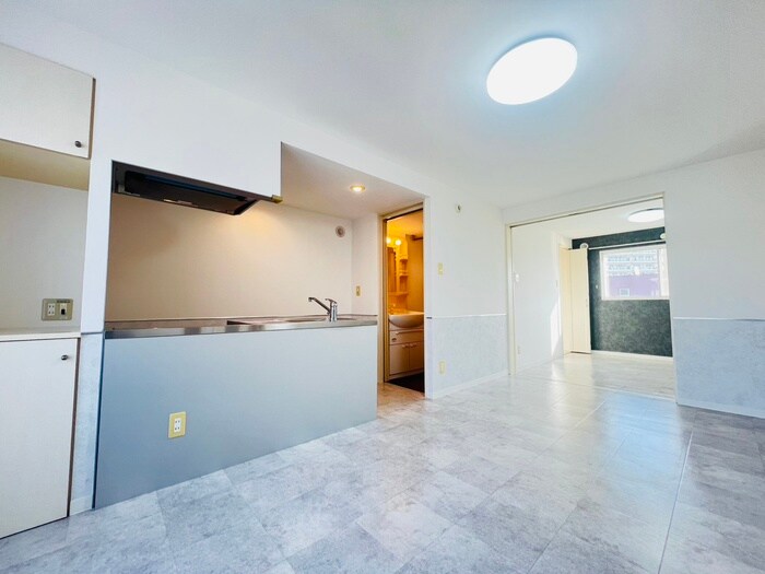 物件内観写真8　(居室)