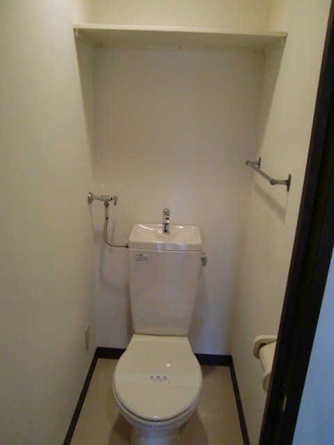 物件内観写真10　(トイレ)
