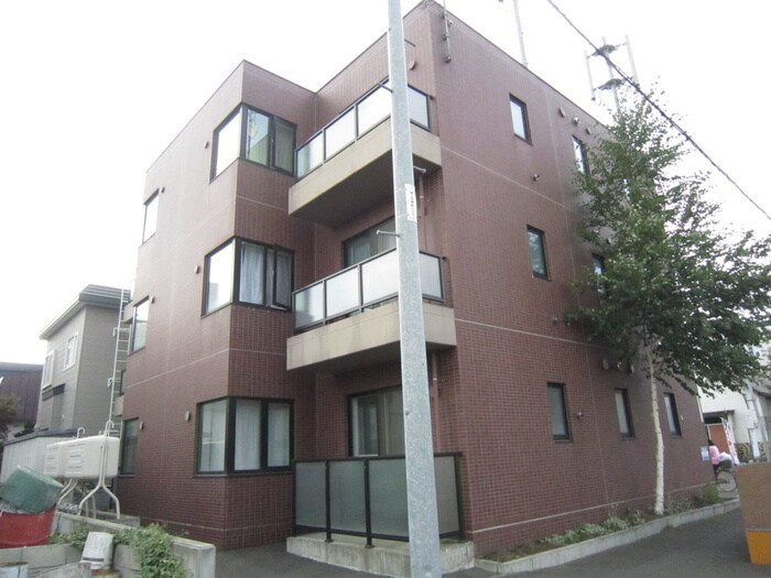 物件外観写真1　(外観写真)