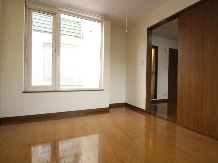 物件内観写真10　(居室)