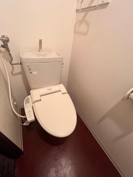 物件内観写真13　(トイレ)