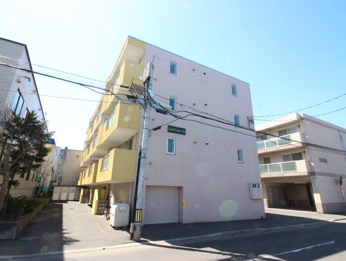 物件外観写真2　(外観写真)