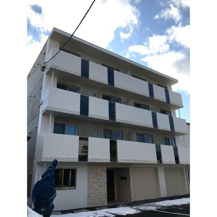 物件外観写真1　(外観写真)