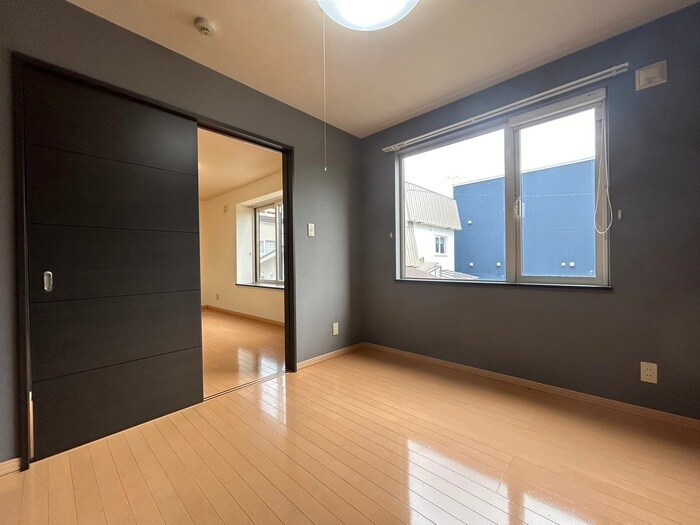 物件内観写真12　(居室)