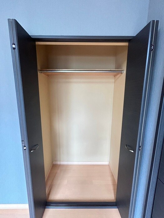 物件内観写真13　(収納)