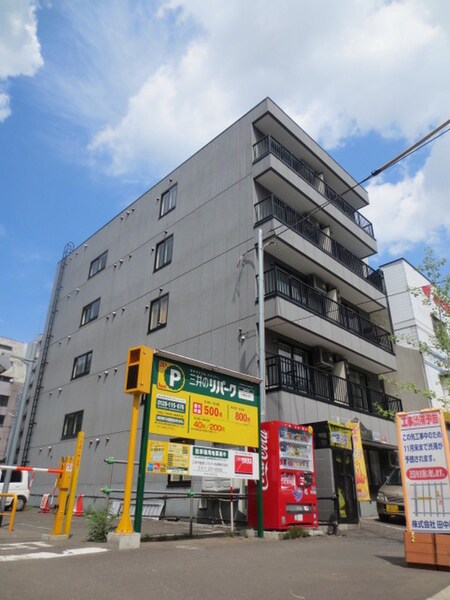 Ｆｏｒｅｖｅｒ67外観写真