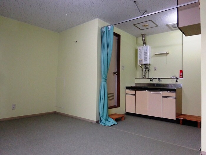 物件内観写真10　(居室)