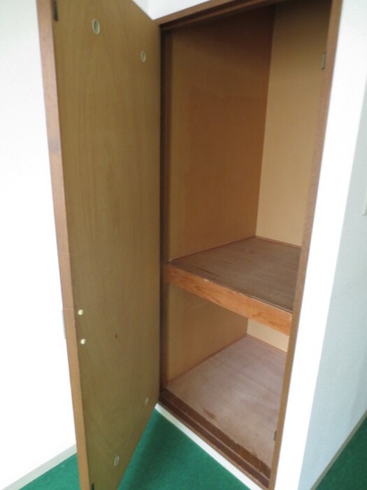 物件内観写真14　(収納)