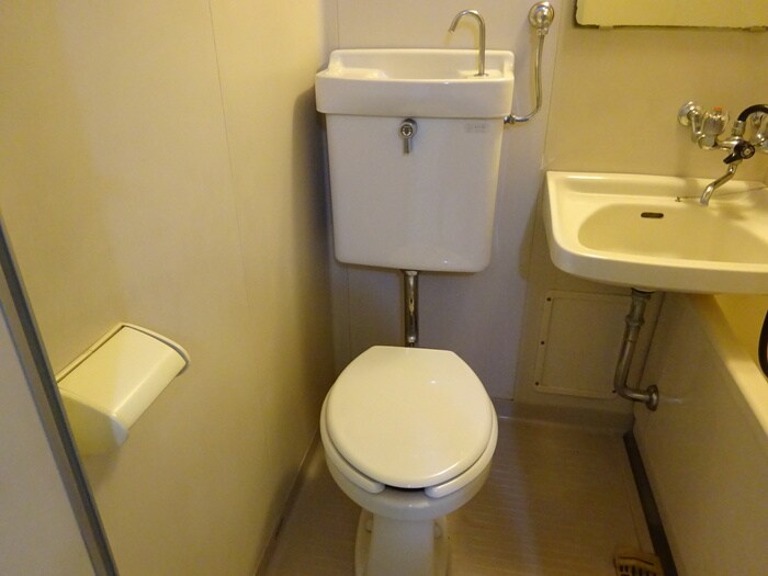 物件内観写真15　(トイレ)