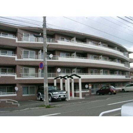 ラ－クヒルズマンション外観写真