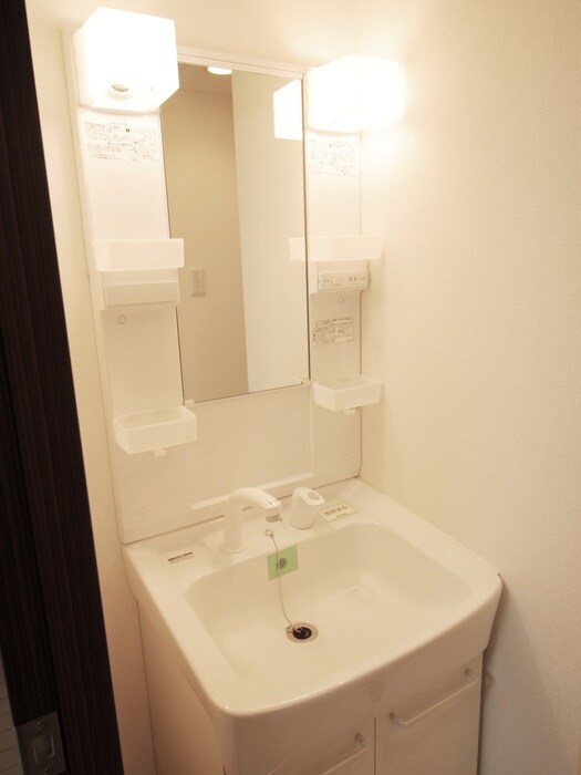 物件内観写真15　(洗面)