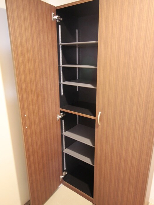 物件内観写真17　(靴箱)