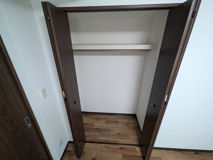 物件内観写真11　(収納)