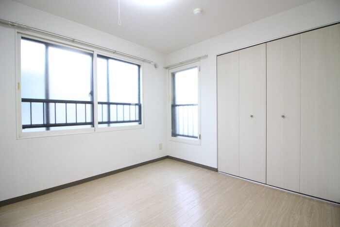 物件内観写真10　(居室)