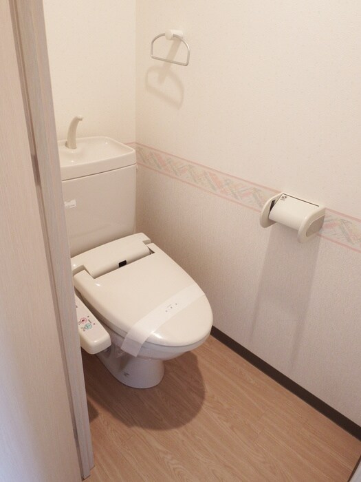 物件内観写真14　(トイレ)