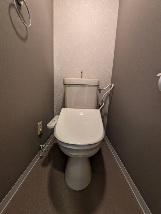 物件内観写真13　(トイレ)