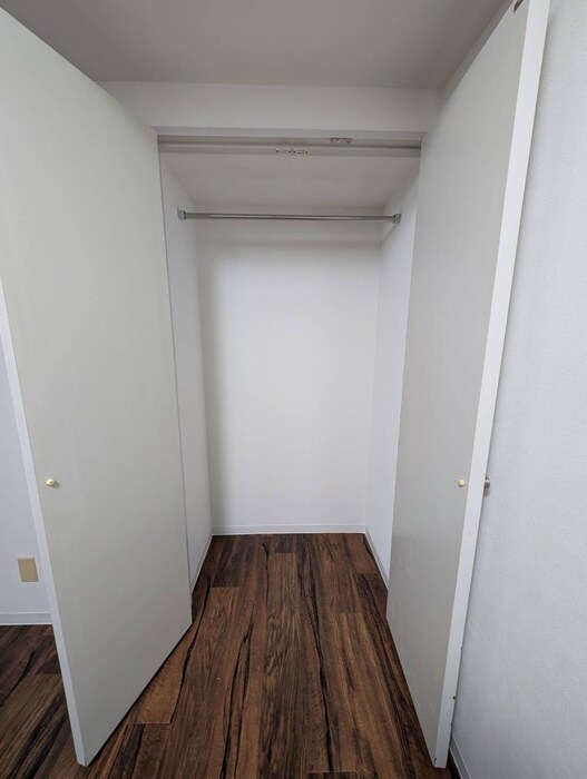 物件内観写真18　(収納)