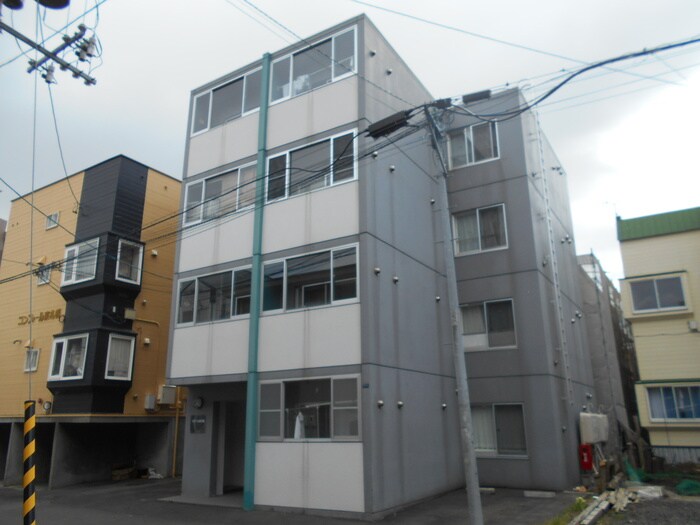 物件外観写真3　(外観写真)