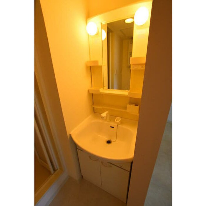 物件内観写真7　(洗面)