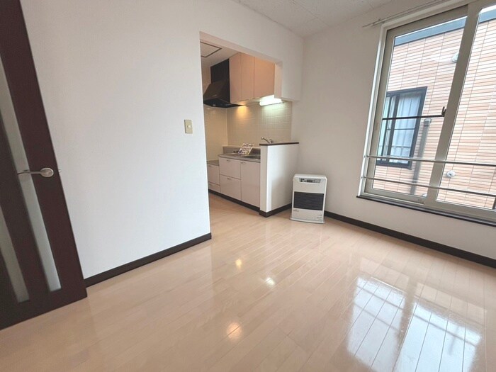 物件内観写真6　(居室)