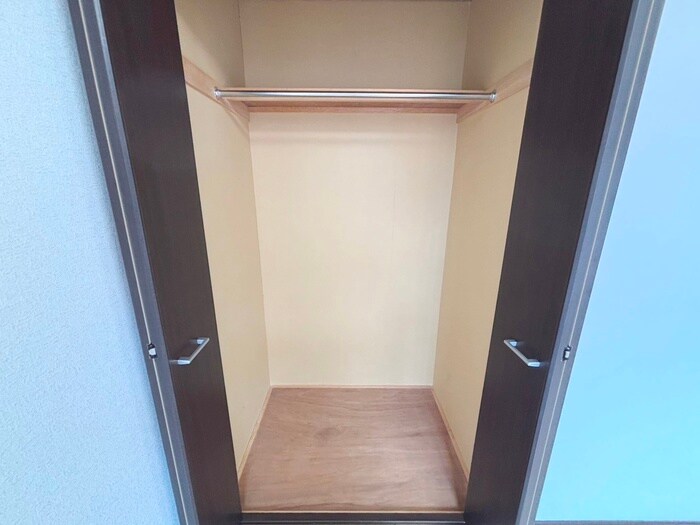 物件内観写真9　(収納)