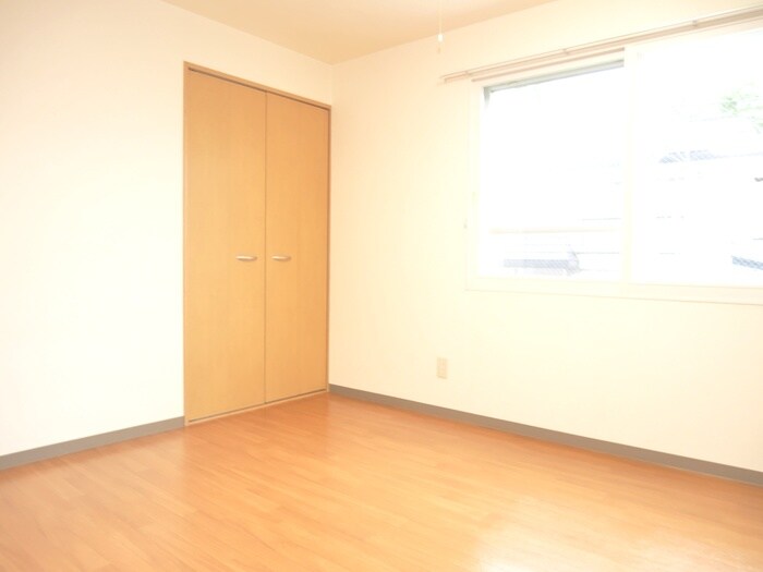 物件内観写真16　(居室)