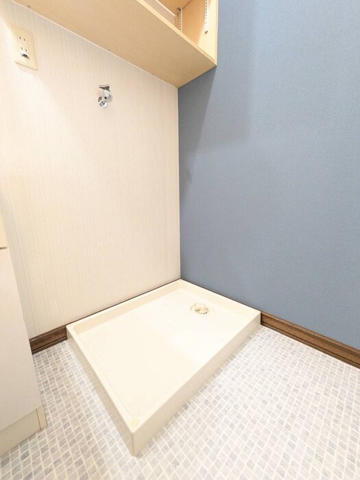 物件内観写真13　(洗濯機置場)