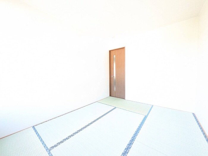 物件内観写真18　(居室)