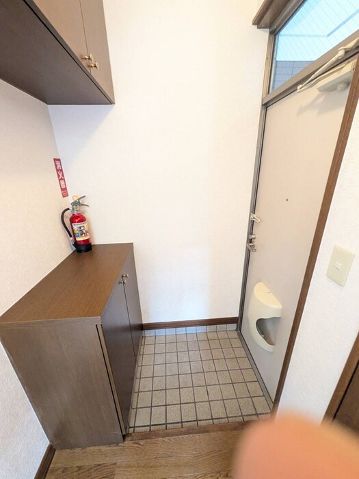 物件内観写真22　(玄関)