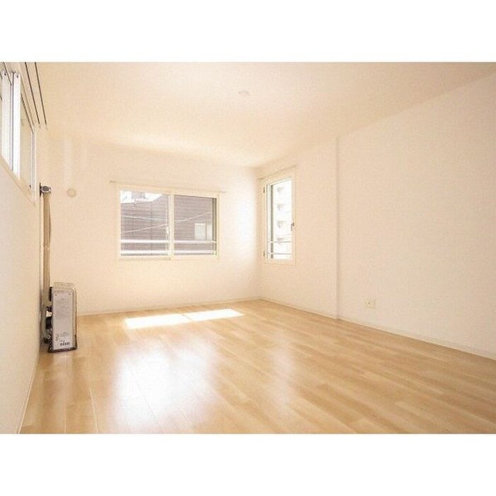 物件内観写真4　(居室)