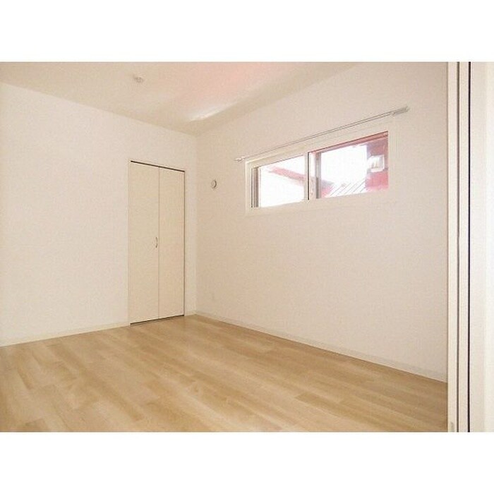 物件内観写真6　(居室)