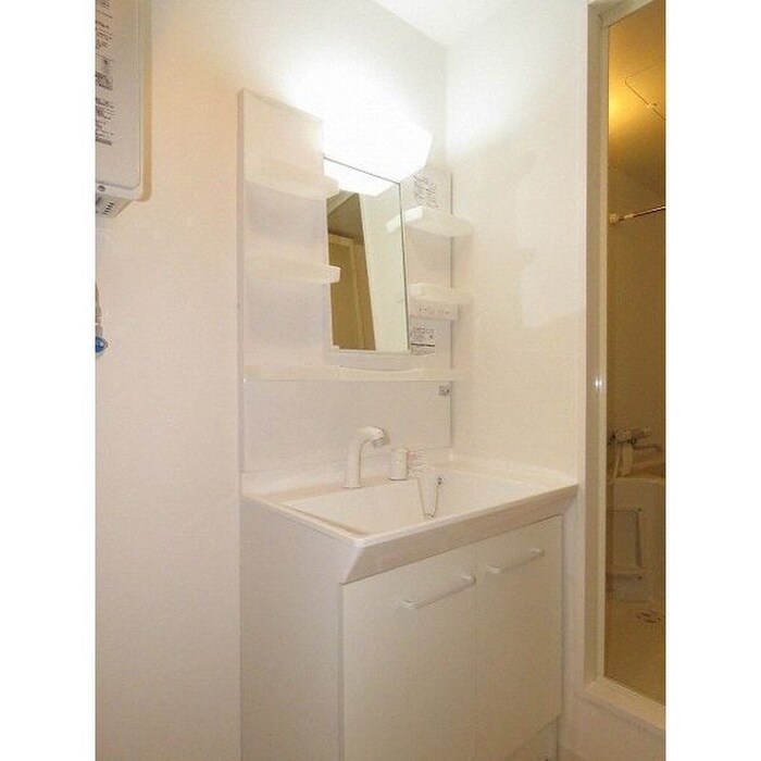 物件内観写真9　(洗面)