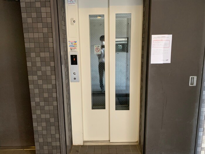 物件外観写真6　(建物設備)